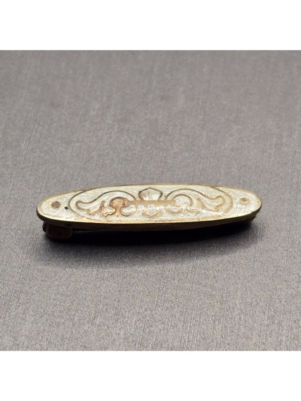 Antique Sterling Guilloche Lingerie Pin/Brooch 1 1/16" White Signed RD 1906 RH - Picture 2 of 10